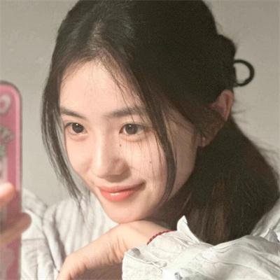 红色背篓