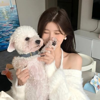 小丑面前